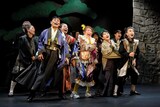 シアターRAKU 創立30年目記念公演「RAKU 歌舞伎☆十二夜」より。（撮影：横田敦史）