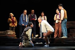 “私たちに勇気を与えてくれる”作品　松本祐子演出、文学座「かさぶた式部考」開幕