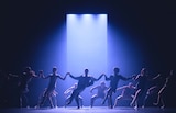 ホフェッシュ・シェクター・カンパニー「Theatre of Dreams」過去公演より。©Tom Visser