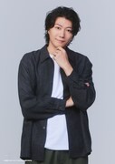 小坂涼太郎扮する梶原恭平。