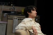 ヒラタオフィス＋TAAC「まだ眠れない部屋で」より。（Photo by Koichiro Iwamoto / Yumika Ikeda）