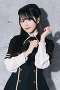 若松来海扮するジルヴィア。