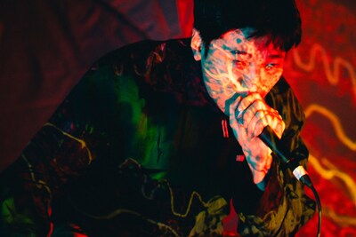 劇団不労社 presents FLOW Series Vol.4「サイキック・サイファー」京都公演より。（撮影：脇田友）