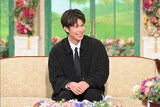 「徹子の部屋」6月26日放送回より、柿澤勇人。©テレビ朝日