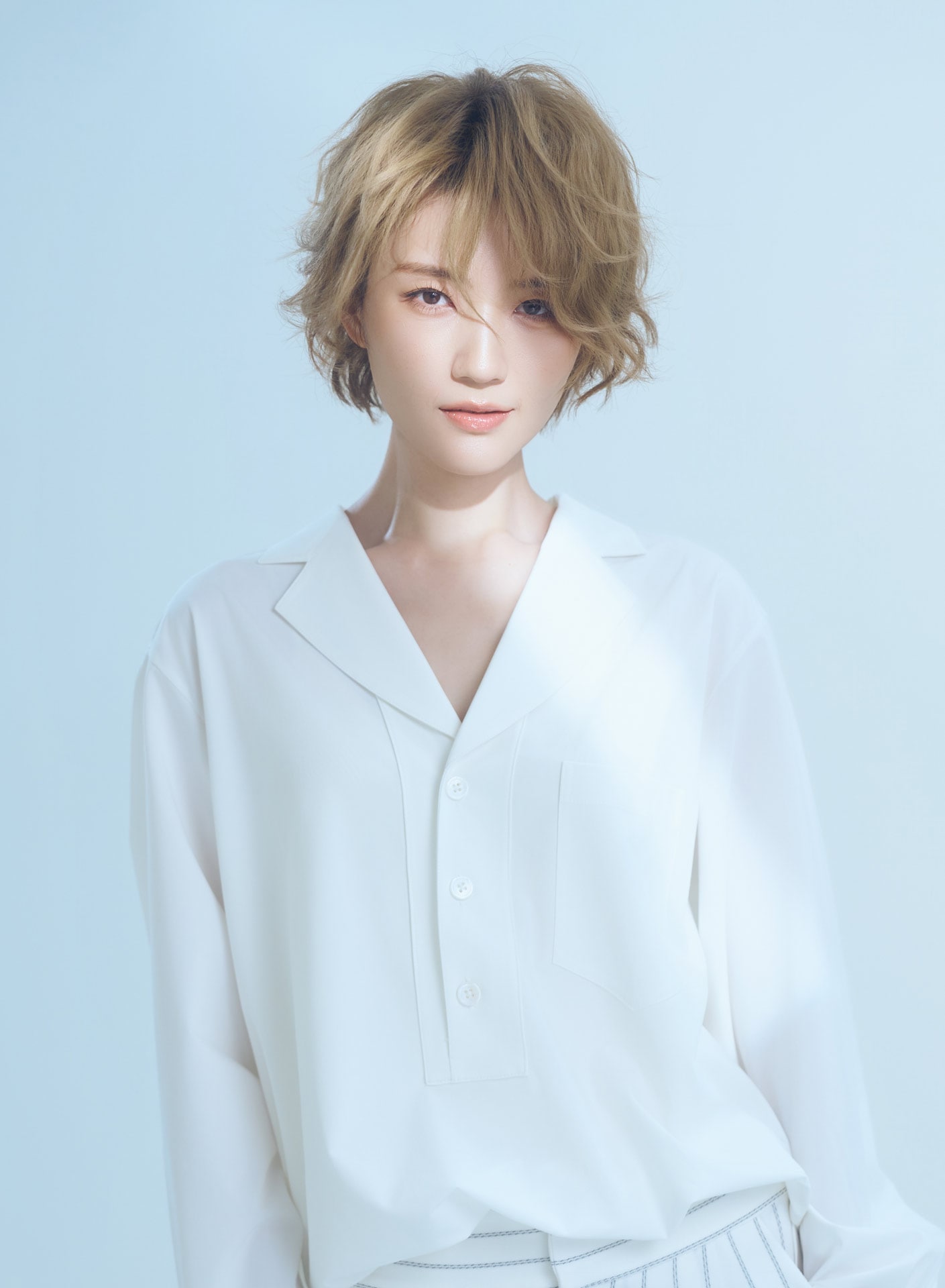 芹香斗亜が日本で初のセルフプロデュースコンサート「NEW ERA」開催