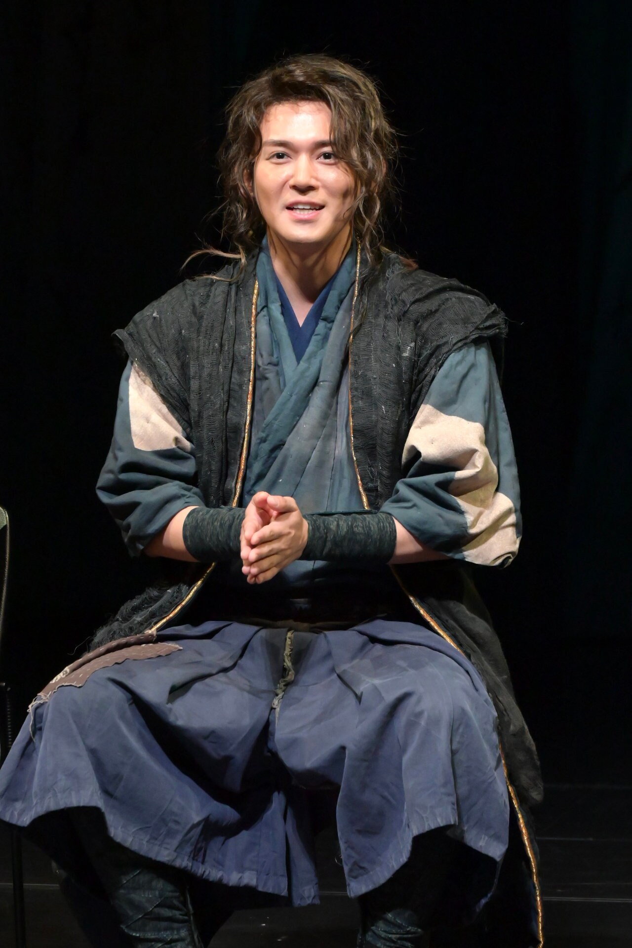 *.꒰ うま 舞台衣装 ꒱.*　WEST.　小瀧望　ちびスト WEST.小瀧望が悪人演じる「うま」開幕、藤田俊太郎「原石のような作品