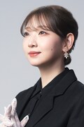 井上麻里奈