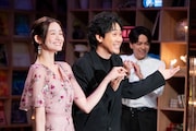 「SONGS 山崎育三郎」より。左からフランク莉奈、大泉洋、山崎育三郎。（写真提供：NHK）