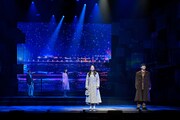 ミュージカル「愛の不時着」より。（撮影：阿部章仁）
