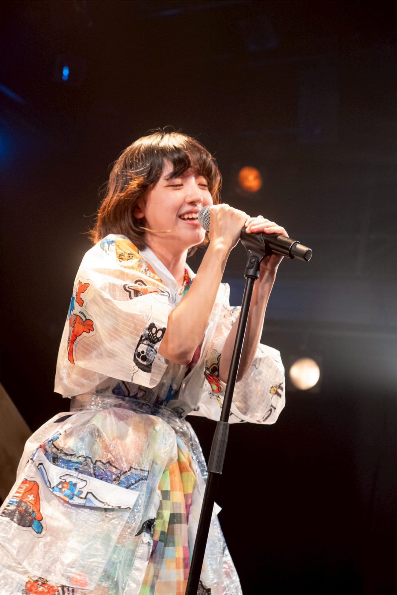 端栞里と高熱「この景色ぜんぶアクスタにするよ、アリーナ」スタート