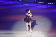 「プリンスアイスワールド2026-2027 THE REVUE ON ICE」より、中井亜美。