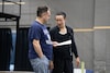 日米合作ブロードウェイミュージカル「フル・モンティ」の稽古の様子。（撮影：伊藤智美）