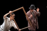 カンパニーデラシネラ「はだかの王様」過去公演より。