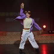 赤澤遼太郎が苦手なダンスに真正面から挑む、29歳記念公演「踊らないと出られなイ世界」開幕