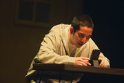 劇団papercraft 第13回公演「神のみぞ知る死」より。（撮影：中川達也）