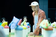 捩子ぴじん+YCAM「せいせいのせんせい」より。（Photo by Hajime Kato）