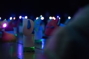 捩子ぴじん+YCAM「せいせいのせんせい」より。（Photo by Hajime Kato）