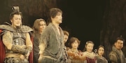 舞台「キングダムII-継承-」10月12日12:00開演回より、カーテンコールの様子。