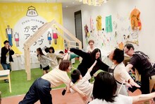 「かぞくアートクラブ」より。