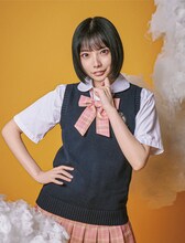 若空役の藍染カレン （ZOC）。