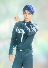 中村太郎扮する兵頭十座。