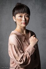 須藤茉麻扮する鯛網ちさ。