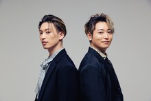 左から塩田康平、川原一馬。