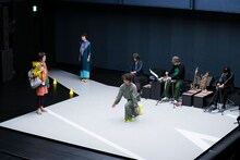 2021年上演「未練の幽霊と怪物―『挫波』『敦賀』―」より。（撮影：高野ユリカ）