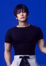 久保田悠来扮する伏黒甚爾。