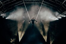 演目「Cloud Swing」の様子。