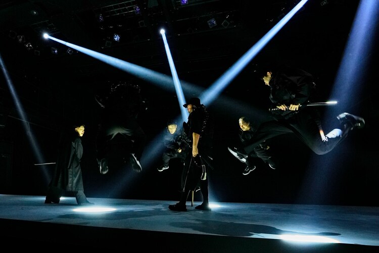 東京芸術祭 2023 東京芸術劇場 Presents 木ノ下歌舞伎「勧進帳」より。（撮影：細野晋司）