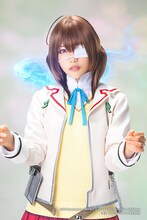 上原れもん扮する柊木梢。