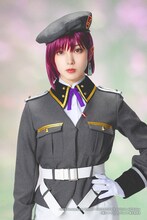 飯窪春菜扮する手塚咲。