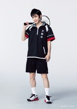 青海伶扮する森辰徳。