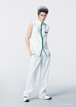 益永拓弥扮する亜久津仁。