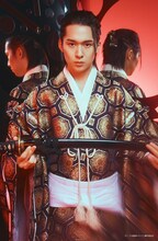 田村心扮するスマイル。