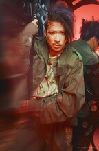 うえきやサトシ扮するカシマ。