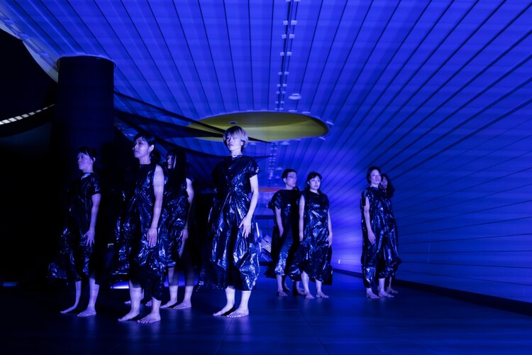 ANTIBODIES Collective - A / PRAXIS - 「無冠のカーニバル」より。