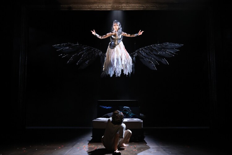 「エンジェルス・イン・アメリカ」（2023年）より。（撮影：宮川舞子）