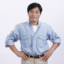 加藤健一事務所 vol.123「Flowering Cherry～夢見るチェリー～」より加藤健一のビジュアル。