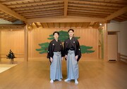 左から野村萬斎、野村裕基。