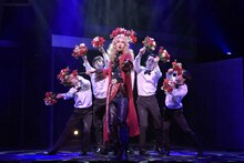 ステージ「エロイカより愛をこめて」より。