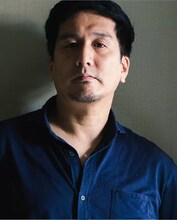 岡本貴也