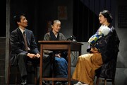 劇団民藝「泰山木の木の下で わたしたちの明日は」過去公演より。
