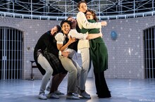 「マシュー・ボーンの『ロミオ＋ジュリエット』」リハーサルより。（Photo by Johan Persson）