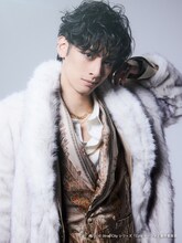 ラガマフィン役の立花裕大。