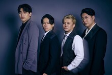 JBBの面々。左から東啓介、中川晃教、藤岡正明、大山真志。