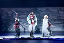 「ミュージカル『刀剣乱舞』和泉守兼定 堀川国広 山姥切国広 参騎出陣 ～八百八町膝栗毛～」より。