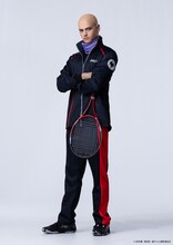 ザック小林扮するユルゲン・バリーサヴィチ・ボルク。