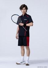 手島章斗扮する手塚国光。